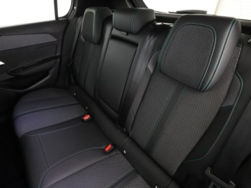 Peugeot 308 III Hatchback 1.2 PureTech 130KM 2023 Peugeot 308 full LED virtual cocpit navi kamera i, zdjęcie 16