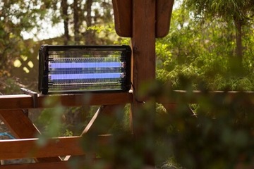 МОЩНАЯ ИНСЕКТИЦИДНАЯ ЛАМПА ОТ МУХ, КОМАРОВ И НАСЕКОМЫХ