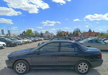 Mitsubishi Carisma Sedan 1.8 16V GDI 125KM 2000 Mitsubishi Carisma Mitsubishi Carisma 1.8 Benzyna 125KM, zdjęcie 1