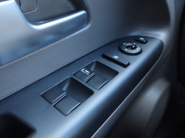 Kia Venga Mikrovan 1.6 DOHC CVVT 125KM 2013 Kia Venga 1.6 CVVT, Automat, Skóra, Navi, Klima, zdjęcie 15