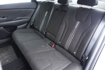 Hyundai Elantra VII Sedan 1.6 MPI 123KM 2023 Hyundai Elantra Bezwypadek Kamera Klima 2stref Tempomat AndroidCarPlay, zdjęcie 8