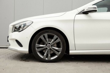 Mercedes CLA C117 Coupe Facelifting 1.6 180 122KM 2017 Mercedes-Benz CLA CLA 180 7-G DCT Progressive Salon Polska Autotrade Mer, zdjęcie 8