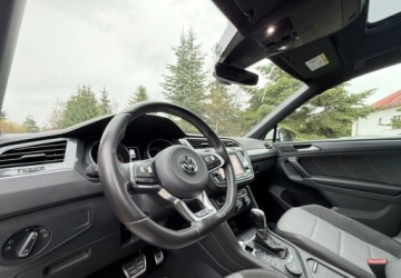 Volkswagen Tiguan II SUV 2.0 TSI BlueMotion Technology 220KM 2017 Volkswagen Tiguan Volkswagen Tiguan 2.0 Benzyna 220KM, zdjęcie 18