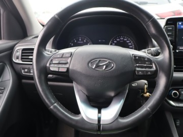 Hyundai i30 III Hatchback 1.4 T-GDI 140KM 2018 Hyundai i30 Fastback 1.4 T-GDI, Klima, zdjęcie 15