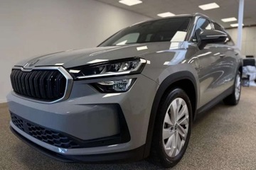 Skoda Kodiaq II 2025 Skoda Kodiaq Selection TSI 150 KM, Dowolna konfiguracja, Duzy Rabat 1.5, zdjęcie 9