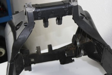 TRIUMPH SPRINT 955I RS 98-04 РАМА С ДОКУМЕНТАМИ 01