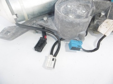 MERCEDES W204 COMBI МОТОР С КАПЮШОНОМ