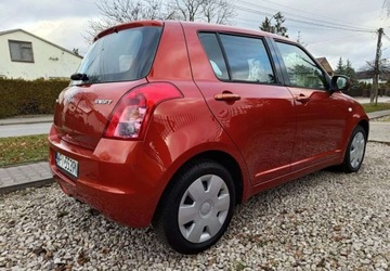 Suzuki Swift IV Hatchback 5d 1.3 92KM 2009 Suzuki Swift 1.3 Comfort 1.3 Benzyna 92KM BEZWYPADKOWY, zdjęcie 8