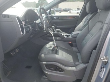 Porsche Cayenne III 2022 Porsche Cayenne GTS Coupe 2022 4.0l 4.0 Benzyna 453KM, zdjęcie 7