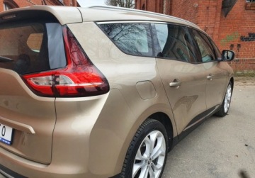 Renault Grand Scenic III 1.3 Energy TCe 140KM 2018 Renault Grand Scenic 7-osobowy Bezwypadkowy Serwis GetHelp 1.3 140KM, zdjęcie 5