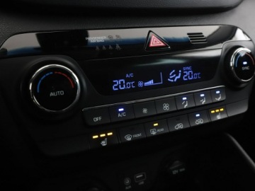 Hyundai Tucson III SUV 1.6 GDI 132KM 2018 Hyundai Tucson Kamera, Navi, Aut.klima, Bluetooth, zdjęcie 26