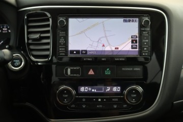 Mitsubishi Outlander III 2014 Mitsubishi Outlander 2.0 PHEV, 4X4, Automat, zdjęcie 21