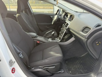 Volvo V40 II Hatchback 1.6 D2 115KM 2014 Volvo V40 1.6 D2 114KM 2014r KINETIC,Nowy rozrząd, zdjęcie 12