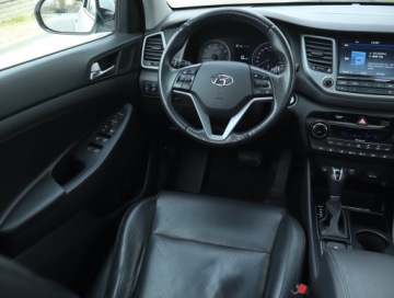 Hyundai Tucson III SUV 1.6 T-GDI 177KM 2015 Hyundai Tucson 1.6 T-GDI, Salon Polska, zdjęcie 6