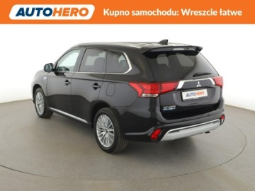 Mitsubishi Outlander III SUV PHEV Facelifting 2020 2.4 PHEV 224KM 2020 Mitsubishi Outlander PHEV automat 4x4 grzane, zdjęcie 3