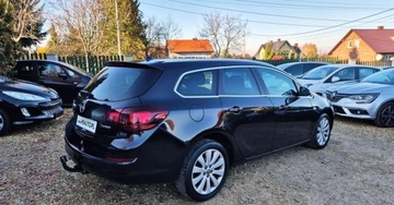 Opel Astra J Sports Tourer 1.4 Turbo ECOTEC 140KM 2011 Opel Astra BENZYNA navi GRZANA KIEROWNICA grzane fotele super okazja, zdjęcie 12