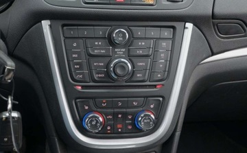 Opel Mokka I SUV 1.4 Turbo ECOTEC 140KM 2015 Opel Mokka 1,4 T 140 KM Automat LED Nawigacja BI-Xenon Klimatronik 1.4, zdjęcie 33