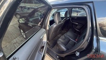 Volvo XC60 I 2015 Volvo XC 60 2.4d4 163 KM AWD bi xenon skory kamery radar max wersja 1.r.g, zdjęcie 15