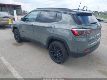 Jeep Compass II 2024 Jeep Compass Latitude 2024 2.0l 2.0 Benzyna 200KM, zdjęcie 3