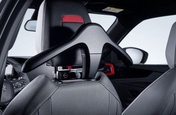 ZÁVĚS NA MARYNARKE PODHLAVNÍK ALFA ROMEO TONALE