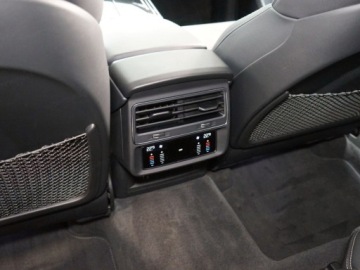 Audi Q8 2026 AUDI Q8 / E-Tron SQ8 TFSI quattro Suv 4.0 (503KM) 2026, zdjęcie 15