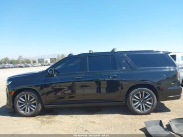Cadillac Escalade III 2021 Cadillac Escalade ESV Sport 2021 6.2l 6.2 Benzyna 420KM, zdjęcie 2