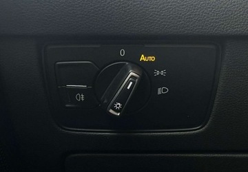 Volkswagen Arteon Fastback Facelifting 2.0 TSI 190KM 2021 Volkswagen Arteon Piekny kolor DSG R-LINE FV 23 2.0 Benzyna 190KM, zdjęcie 16