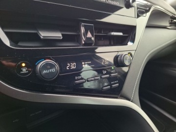 Toyota Camry IX Sedan 2.5 Hybrid Dynamic Force 218KM 2022 Toyota Camry 2.5 Hybrid Prestige CVT 2.5 Hybrid Pr, zdjęcie 24