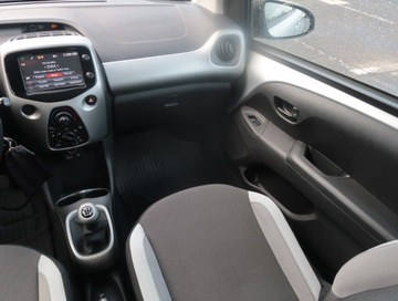 Toyota Aygo II Hatchback 5d 1.0 VVT-i 69KM 2015 Toyota Aygo 1.0 VVT-i, Salon Polska, Serwis ASO, zdjęcie 7