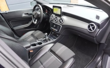 Mercedes CLA C117 Shooting Brake Facelifting 1.6 200 156KM 2018 Mercedes-Benz CLA Bezwypadkowy Serwisowany 1-Wlasciciel Navi Full Led Pdc, zdjęcie 8
