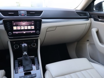 Skoda Superb III Liftback 1.5 TSI ACT 150KM 2018 Skoda Superb 1.5 TSI, Salon Polska, 1. Właściciel, zdjęcie 7
