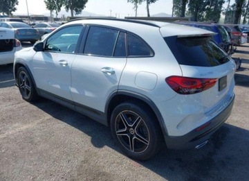 Mercedes GLA II 2022 Mercedes-Benz GLA 2022, 2.0L, 4x4, od ubezpieczalni, zdjęcie 7