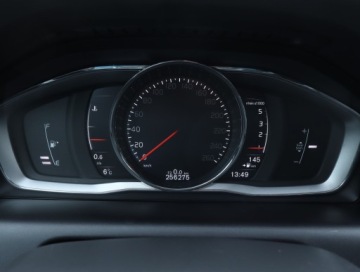 Volvo XC60 I SUV Facelifting 2.0 D3 DRIVE-E 150KM 2016 Volvo XC60 D3, Skóra, Klima, Klimatronic, zdjęcie 10