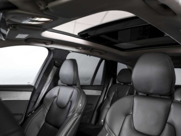 Volvo XC90 II SUV Plug-In Facelifting 2024 2.0 T8  455KM 2025 VOLVO XC90 T8 AWD Plug-In Hybrid Ultra Dark Suv 2.0 (455KM) 2025, zdjęcie 8