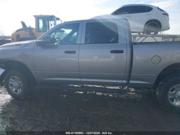  RAM 1500 2022 Ram 2500 Tradesman 4x4 Crew Cab 64 Box 6.4 Benzyna 410KM, zdjęcie 3