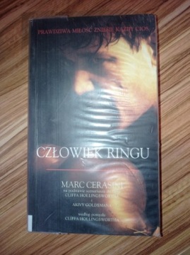 Мужчина на ринге Марк Серазини