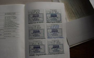 Toyota Auris II Hatchback 5d Facelifting 1.33 Dual VVT-i 99KM 2015 Toyota Auris 1.3B Klima 2015r Oryginal Lakier 2 Kpl Kol Sprowadzony Oplaco, zdjęcie 36