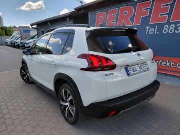 Peugeot 2008 I SUV Facelifting 1.2 PureTech 110KM 2016 Peugeot 2008 GT Line Automat Navi Kamera Klimatronik Alu 1.2 Benzyna 110KM, zdjęcie 4