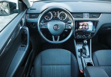 Skoda Octavia III Liftback Facelifting 1.5 TSI ACT 150KM 2019 Skoda Octavia Style Pakiet Amazing, Tempomat, Kamera, Podgrzewane fotele,, zdjęcie 5