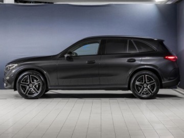 Mercedes GLC C254/X254 Coupe 2.0 220d 197KM 2026 MERCEDES-BENZ GLC 220 d 4-Matic AMG Line 2.0 (197KM) 2026, zdjęcie 2