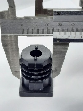 10 шт. Вставка 30x30M10 + ножка fi70M10x60