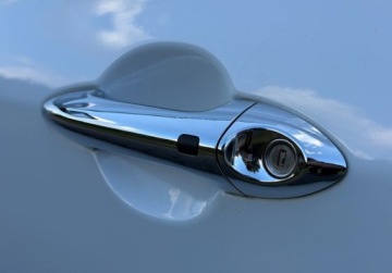 Kia Venga Mikrovan 1.4 DOHC CVVT 90KM 2015 Kia Venga 1.4 90KM Navi Panorama Kamera KEY Bezwypadkowy Dla wymagajacy, zdjęcie 12