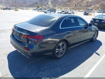 Mercedes Klasa E W213 2021 Mercedes-Benz Klasa E 350 2021 2.0l 2.0 Benzyna 255KM, zdjęcie 5
