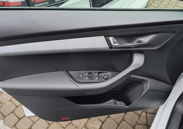 Skoda Karoq Crossover Facelifting 1.5 TSI ACT 150KM 2024 Skoda Karoq 1.5 TSI 150KM Selection DSG, Salon PL,, zdjęcie 21