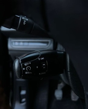 Peugeot 208 I Hatchback 5d Facelifting 1.2 PureTech 82KM 2017 Peugeot 208 Nawigacja Niski Przebieg Alu Gwarancja w cenie Warszawa VRVD, zdjęcie 25