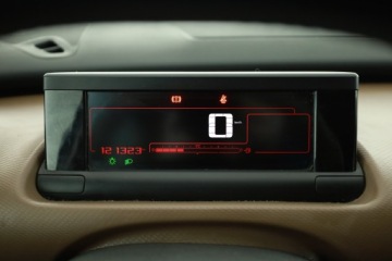 Citroen C4 Cactus Crossover 1.2 PureTech 110KM 2017 Citroen C4 Cactus 1.2 PureTech, Salon Polska, zdjęcie 7