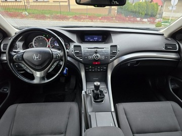 Honda Accord VIII Kombi 2.0 VTEC 156KM 2012 Honda Accord KlimaTronik, Grzane Fotele, el., zdjęcie 21