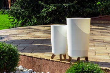 ВЫСОКИЙ ЦВЕТОЧНЫЙ ГОРШОК НА НОЖКАХ ДЛЯ ДОМАШНЕГО САДА БЕЛЫЙ