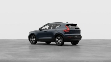 Volvo XC40 Crossover Facelifting 2.0 B3 163KM 2026 Volvo XC 40 Plus Dark B3 Mild Hybrid Benzyna, zdjęcie 3