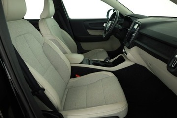 Volvo XC40 Crossover 1.5 T3 163KM 2019 Volvo XC40 T3, Salon Polska, Serwis ASO, Automat, zdjęcie 6